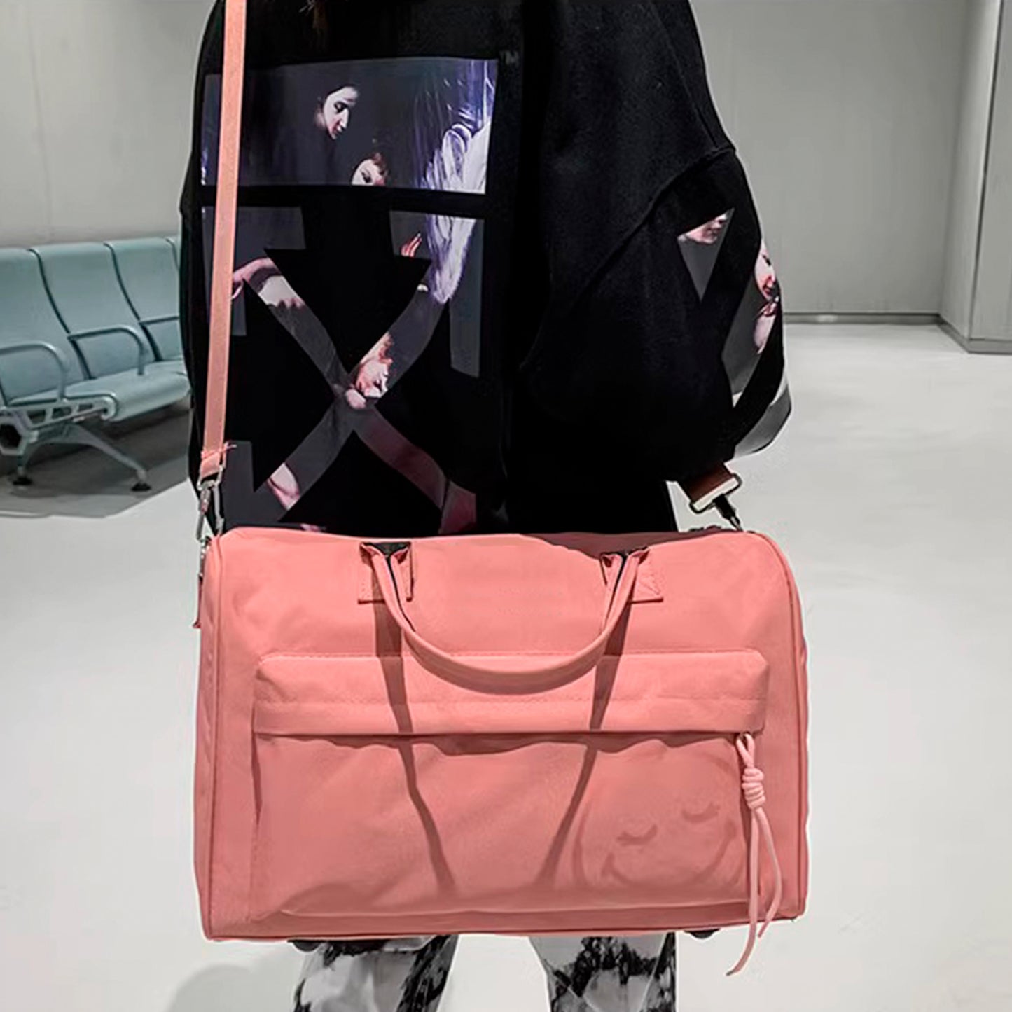 Nelipo general purpose bags for holding dance equipment