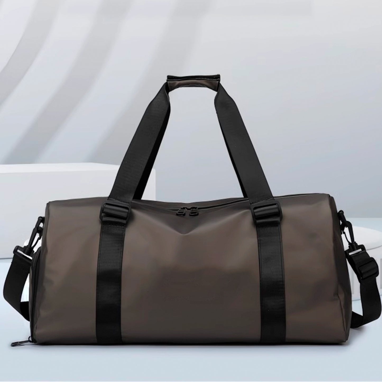 Nelipo bags and holdalls for sports clothing