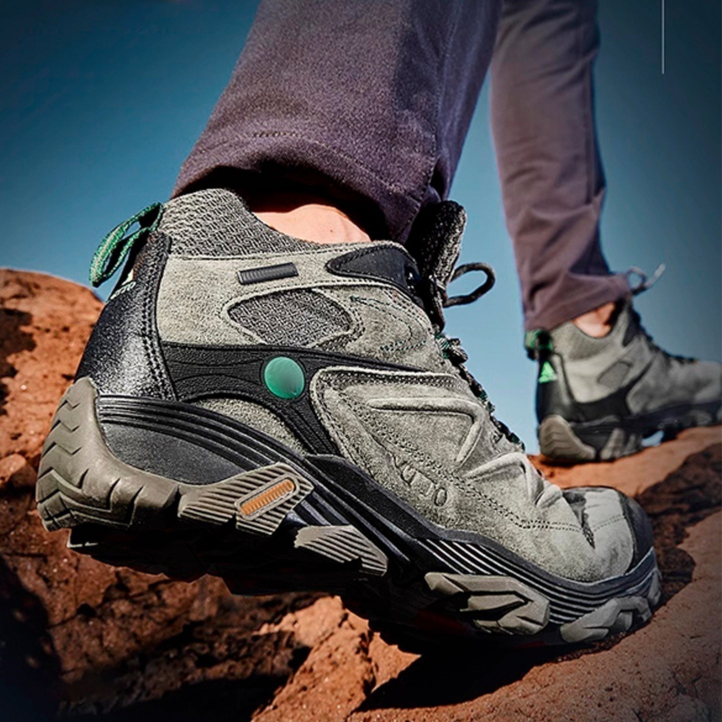 Nelipo Women's outdoor sports waterproof and non-slip Mountaineering shoes